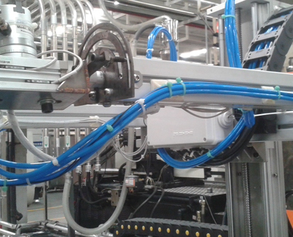 �Զ����豸��ҵδ����չ��ǰ��